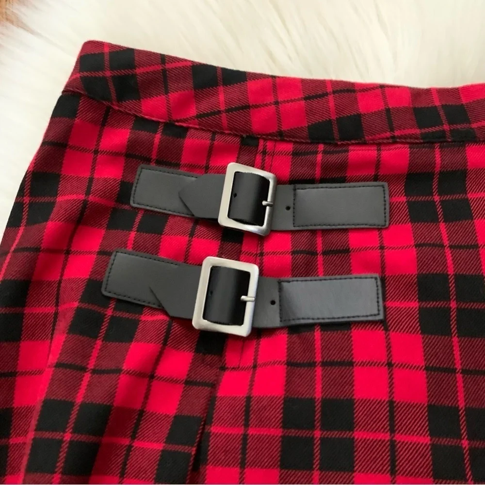 Hot Topic Red Plaid pleated unlined mini short length Skirt XL Gothic Girl